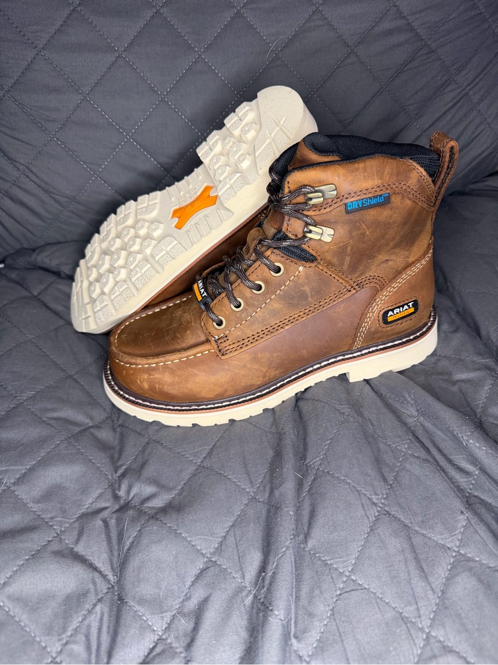 Ariat Women’s Brown Leather Work Boots size 7